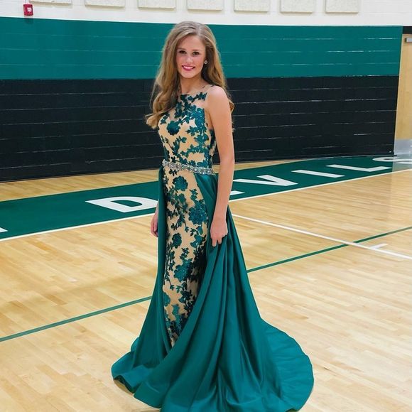 Beautiful Terani Couture gown. - Picture 5 of 5